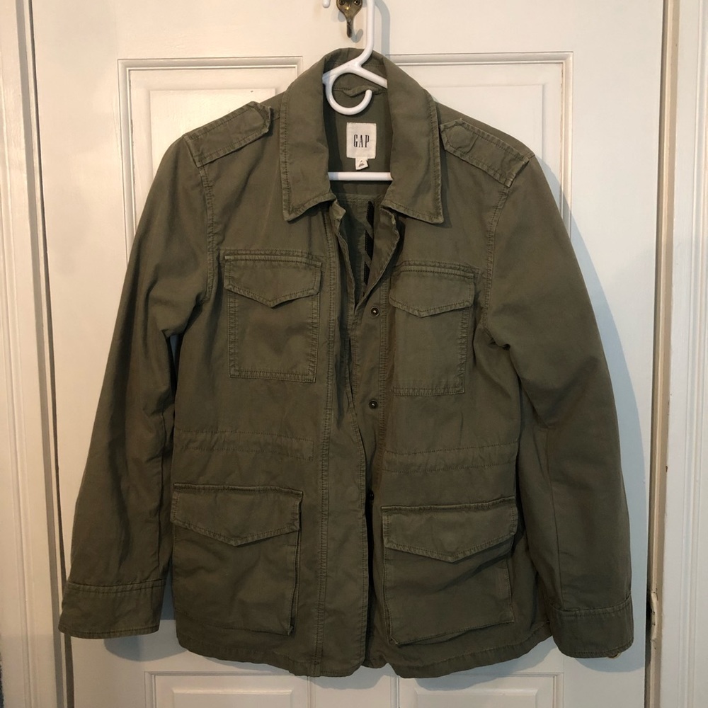 Gap Utility Cargo Jacket Lightweight 3 Seasons Size XS but runs a bit large